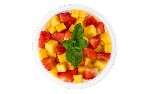 Peach oat pudding with mango and strawberry